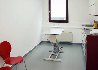 Behandlungsraum Kleintierpraxis Hanenberg in Kaarst
